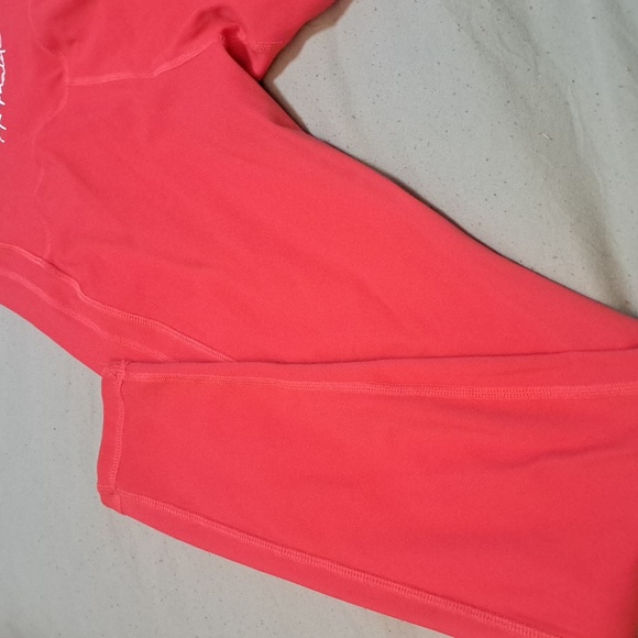 Alphalete Bright Red Size M Leggings - Picture 3 of 4